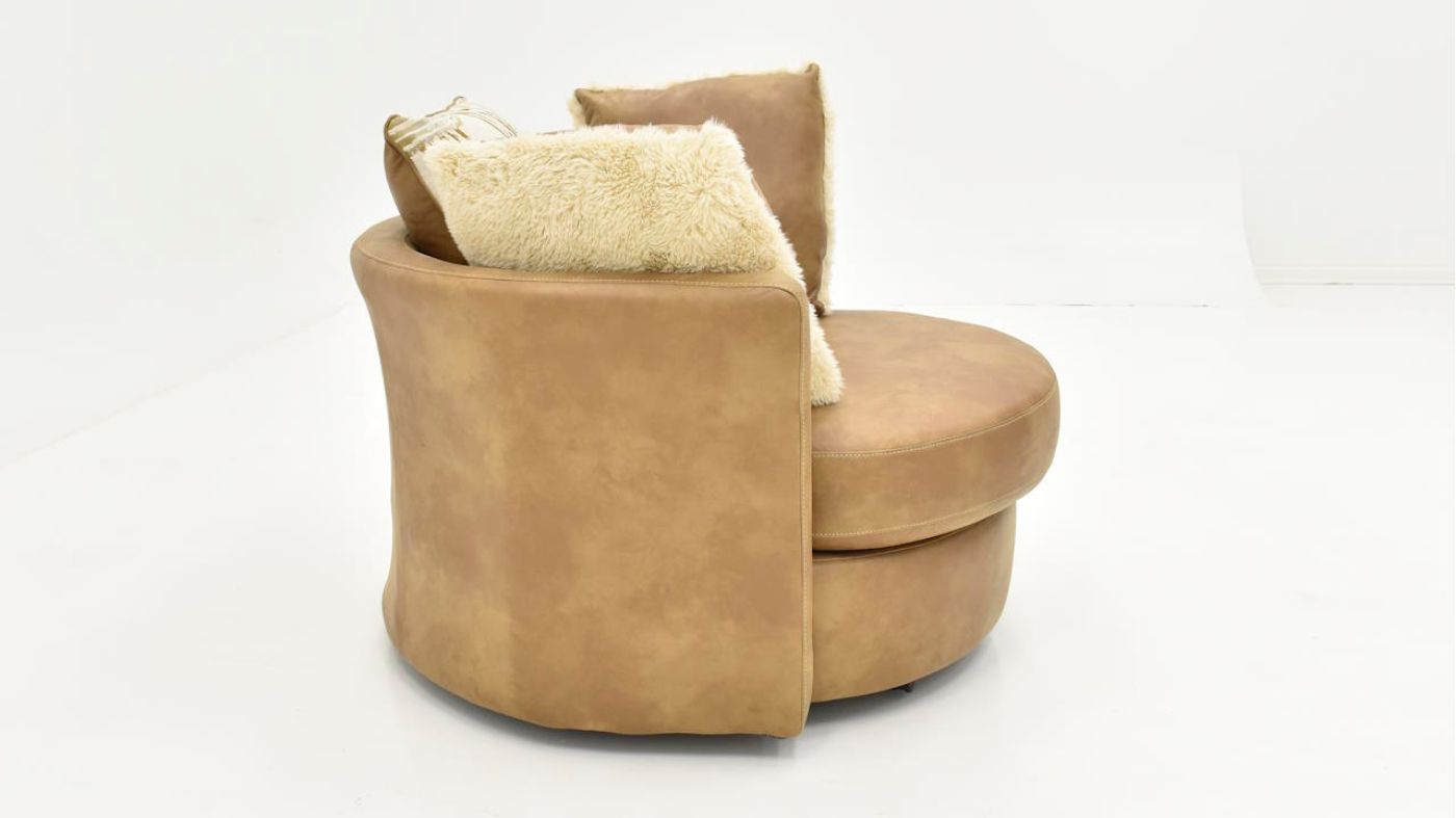 Picture of Crow Swivel Chair - Camel