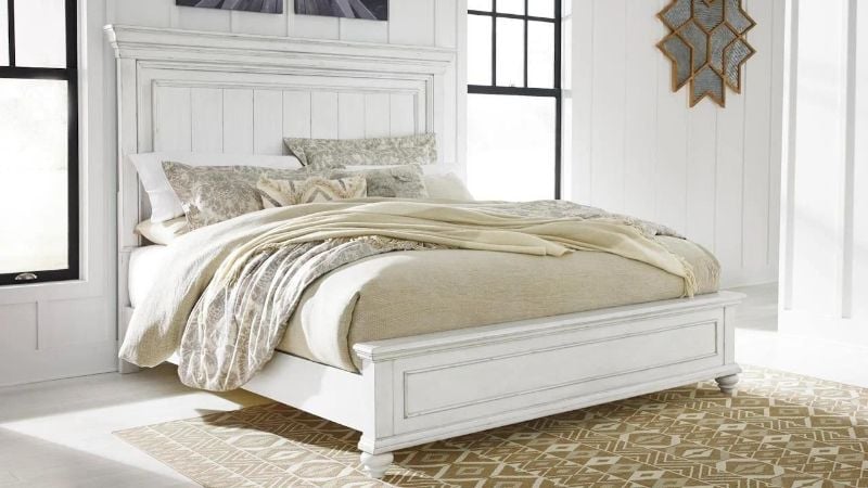 Picture of Kanwyn King Panel Bed - White