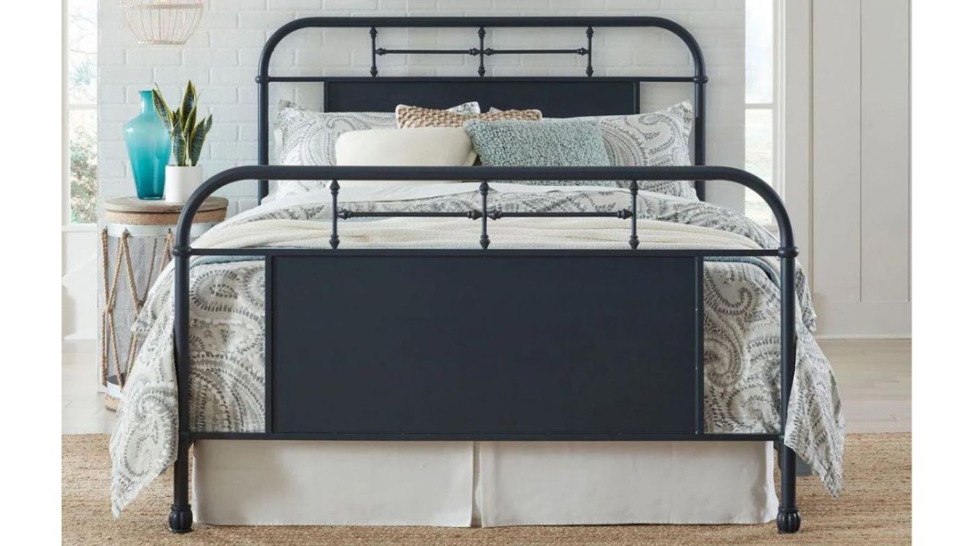 Picture of Vintage Full Size Metal Bed - Navy