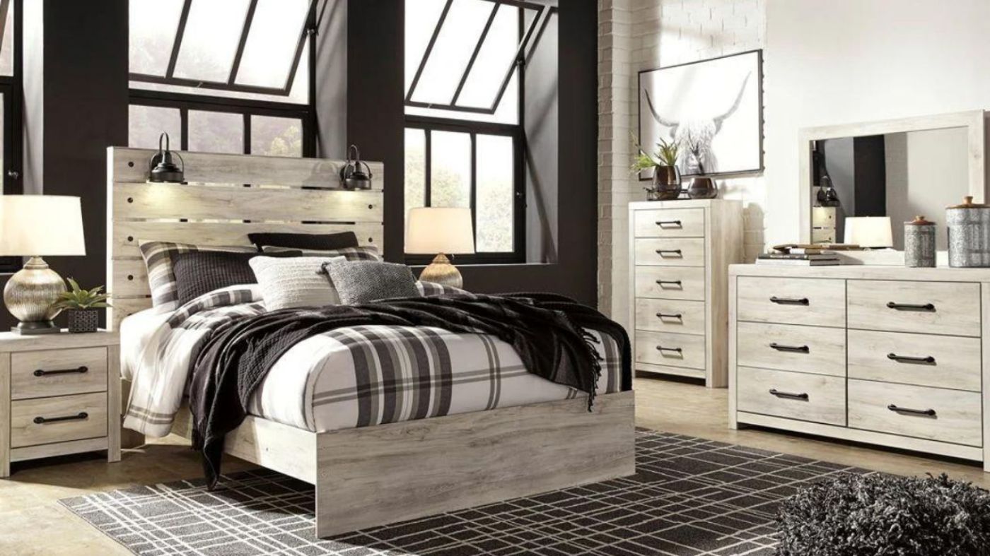 Picture of Cambeck Bedroom Set - White