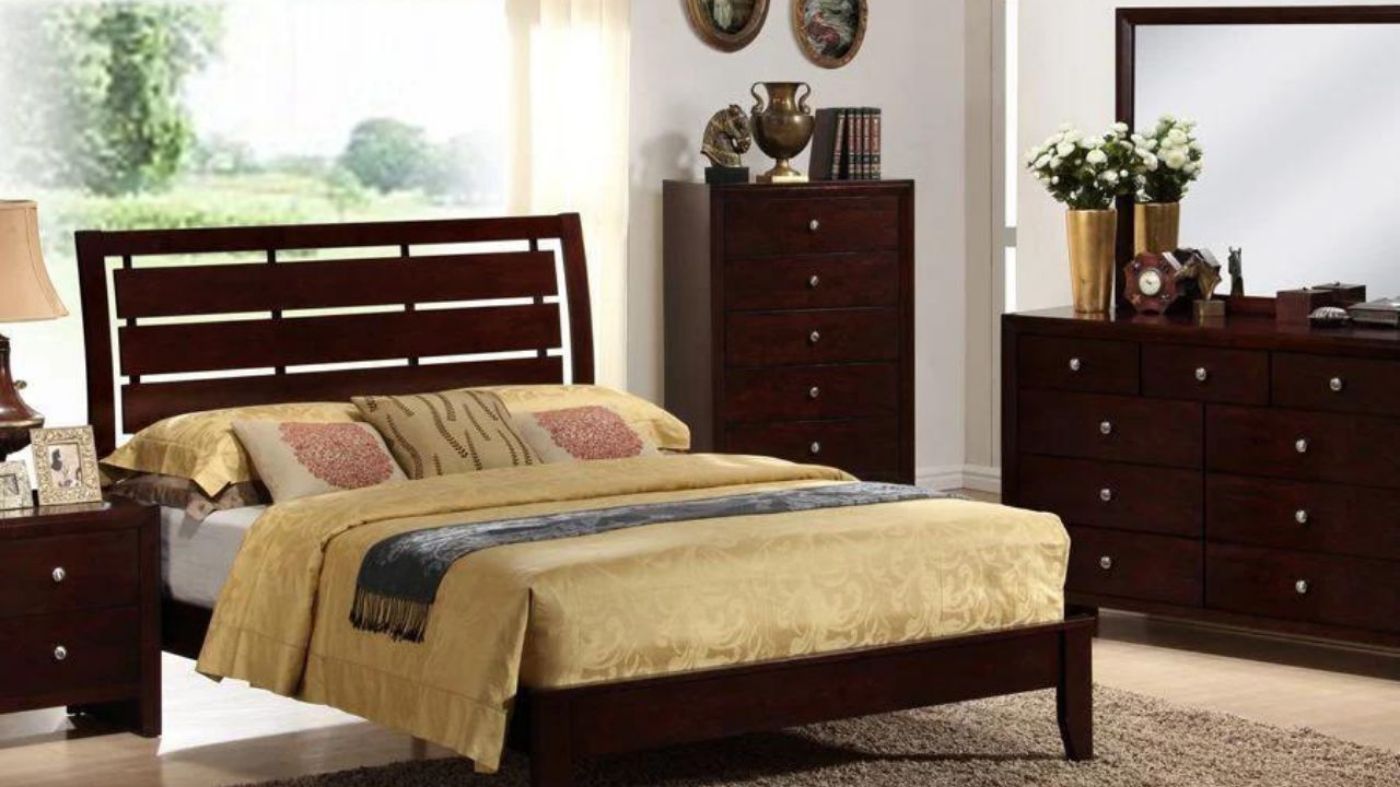 Picture of Marshall King Size Bedroom Set - Brown