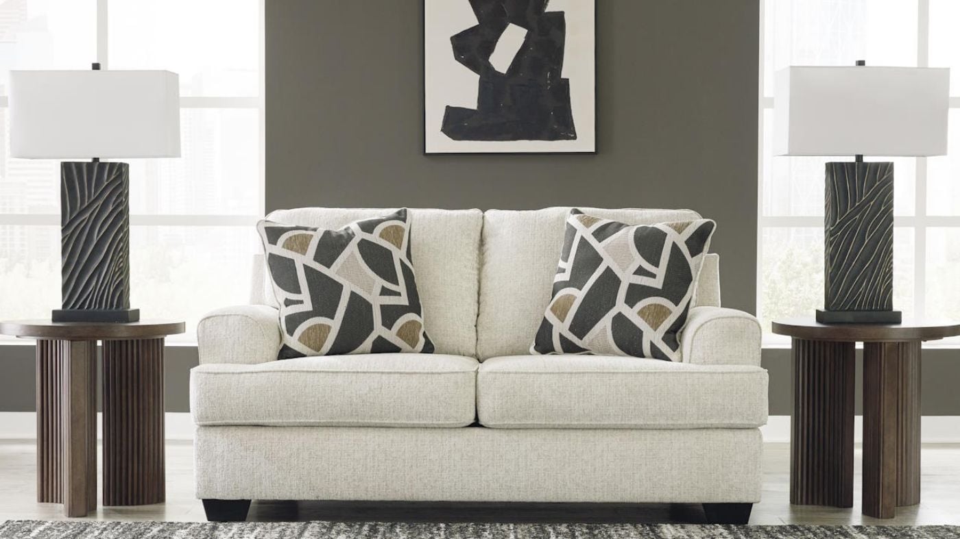 Picture of Heartcort Loveseat