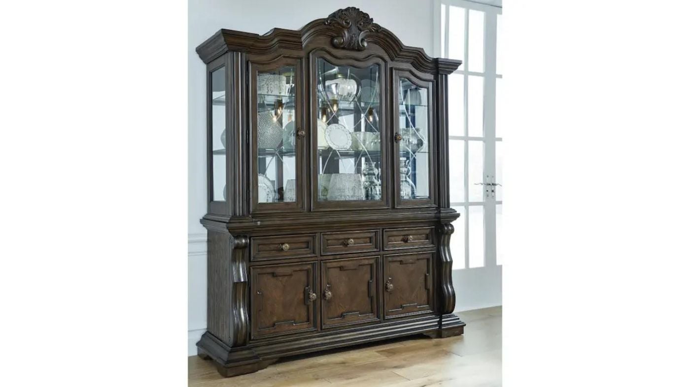 Picture of Maylee China Cabinet