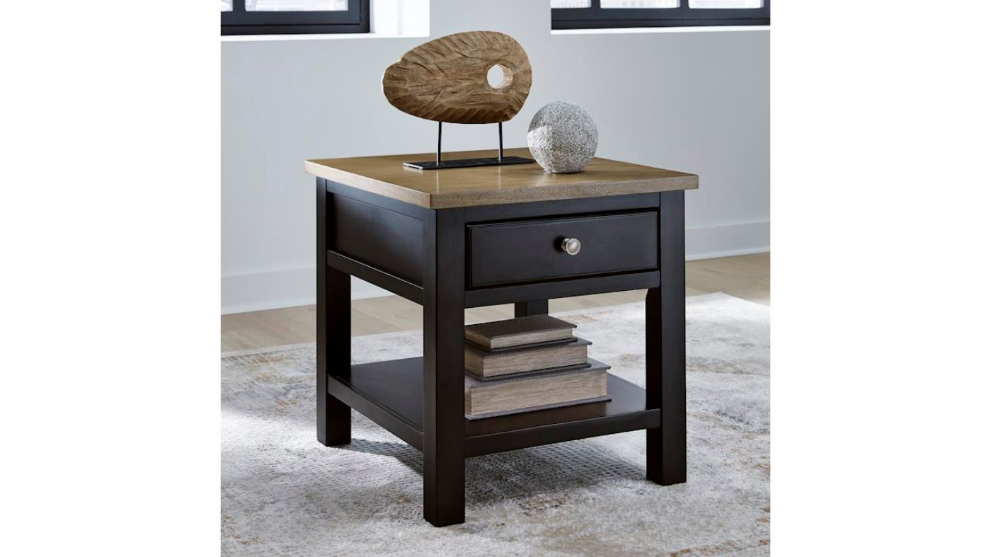 Picture of Drazmine Rectangular End Table