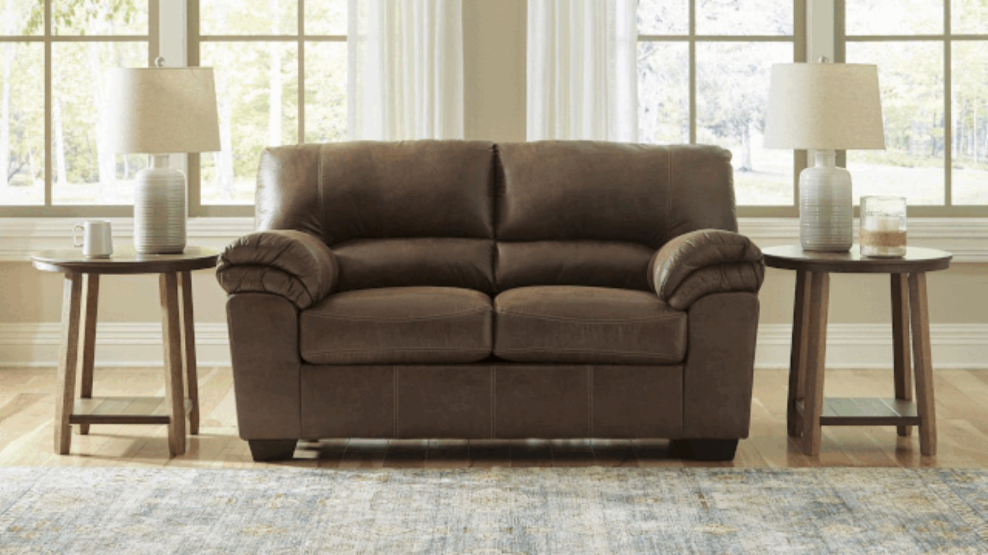 Picture of Bladen Loveseat