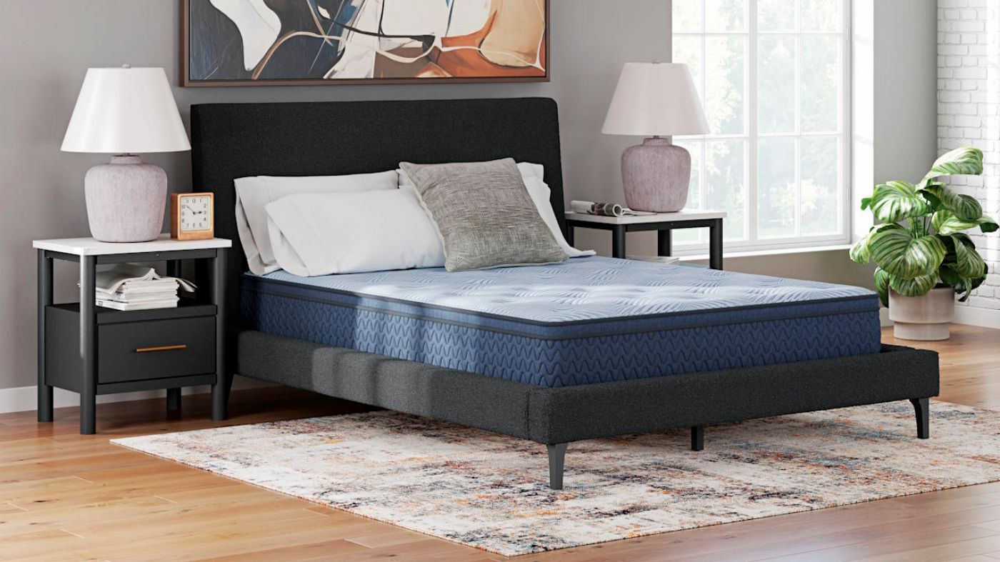 Picture of Peak 2.0 12" Hybrid Mattress