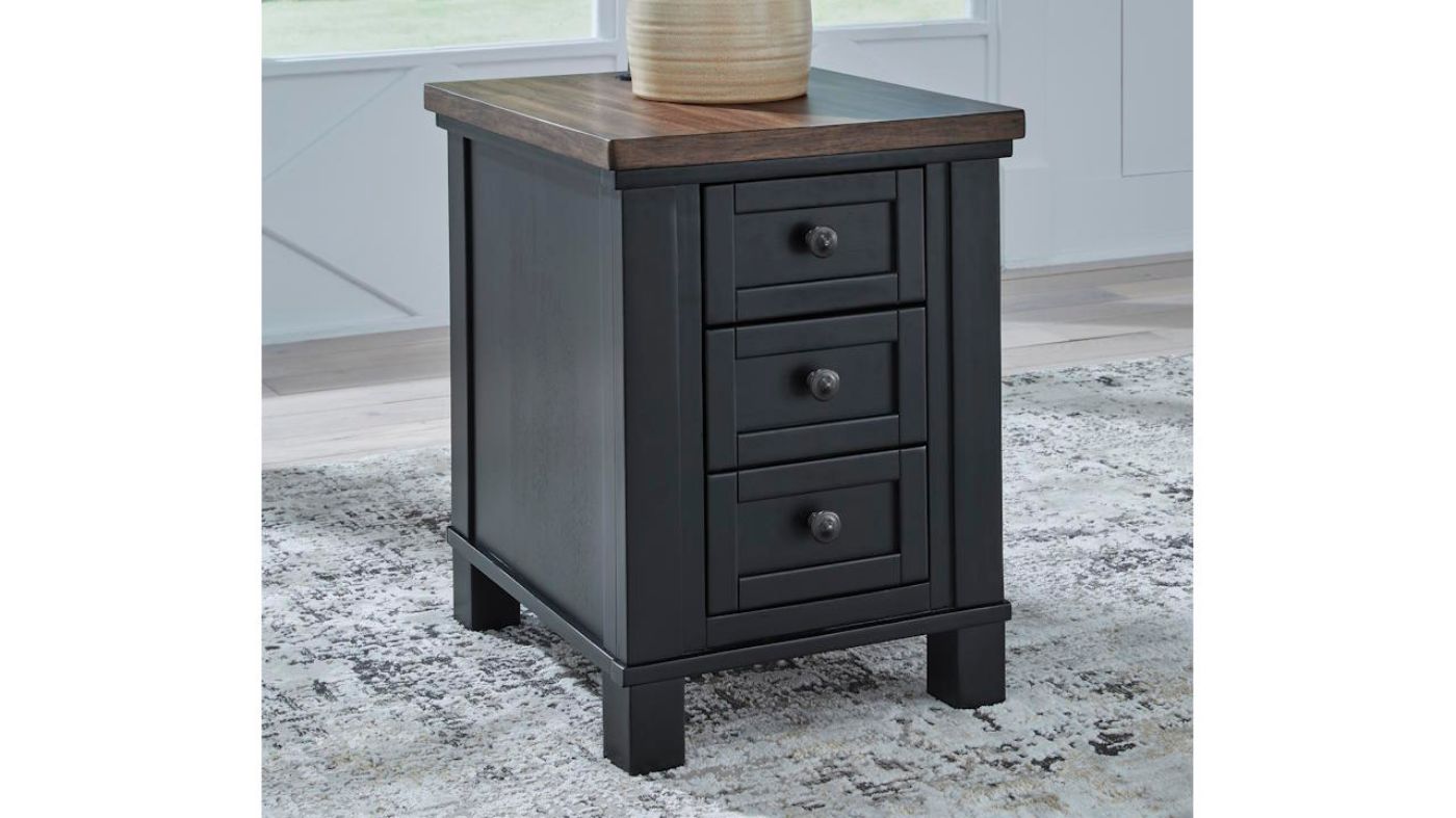 Picture of Wildenauer Chairside End Table - Black with Brown Top