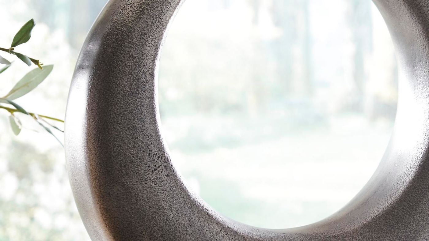 Picture of Saria Table Lamp