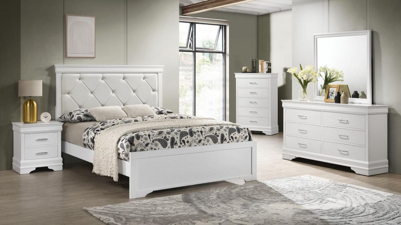 Picture of Amalia King Upholstered Bedroom Set