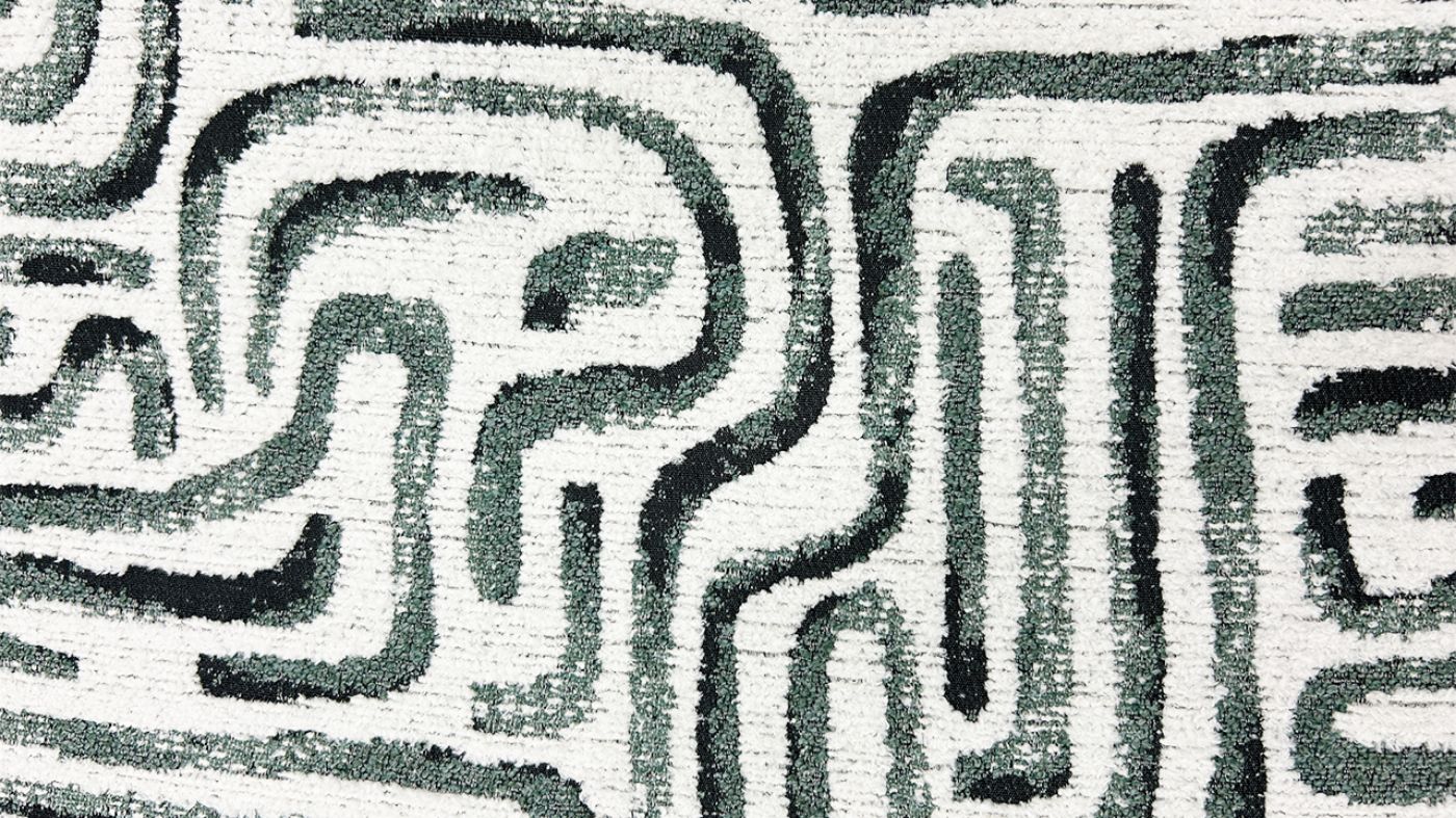 Picture of Braves Loveseat - White