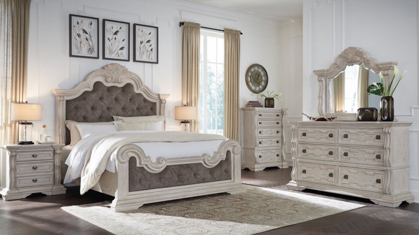 Picture of Bruchandi King Upholstered Bedroom Set