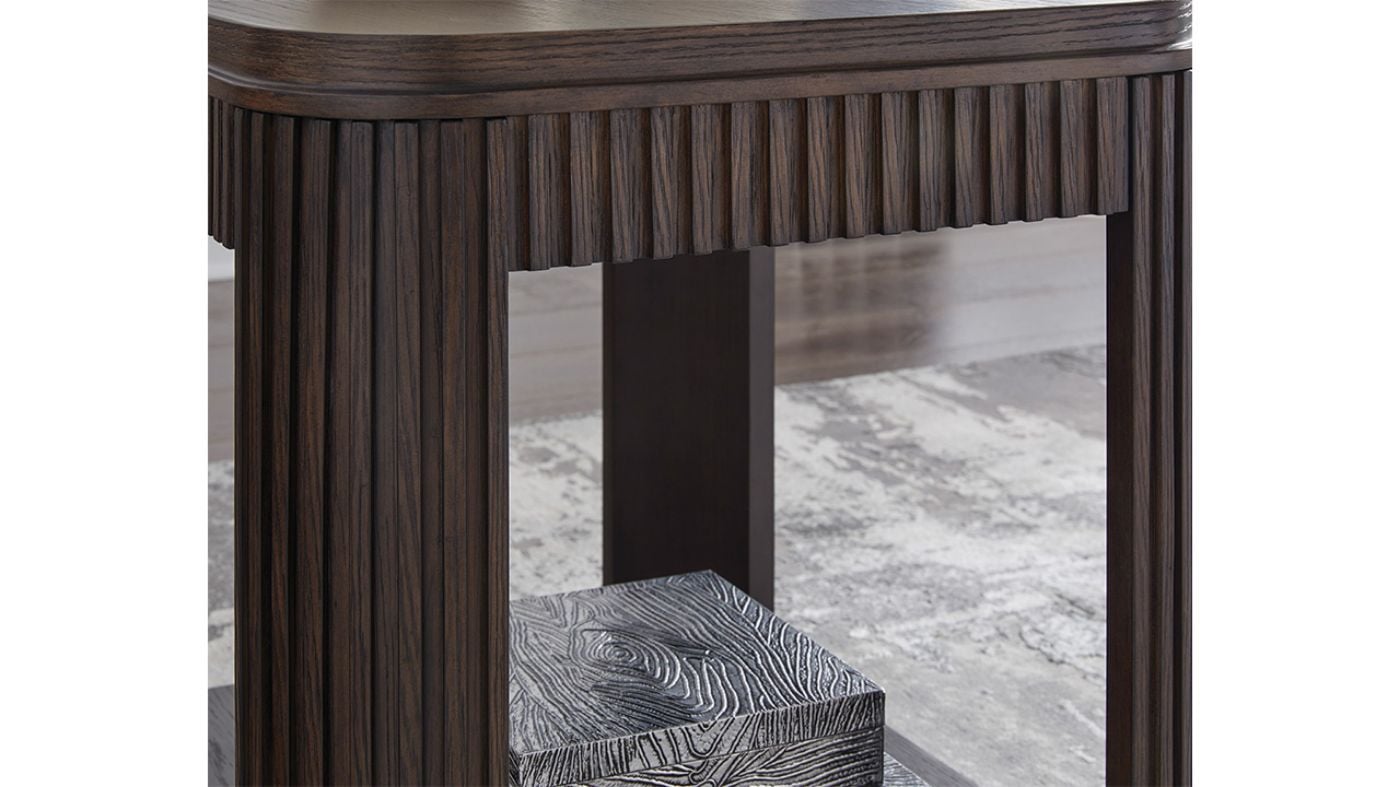 Picture of Carlibrie End Table