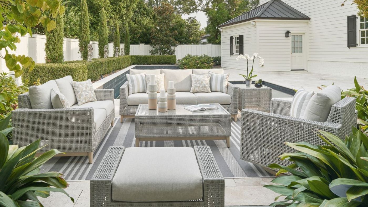 Picture of Seton Creek Outdoor Set