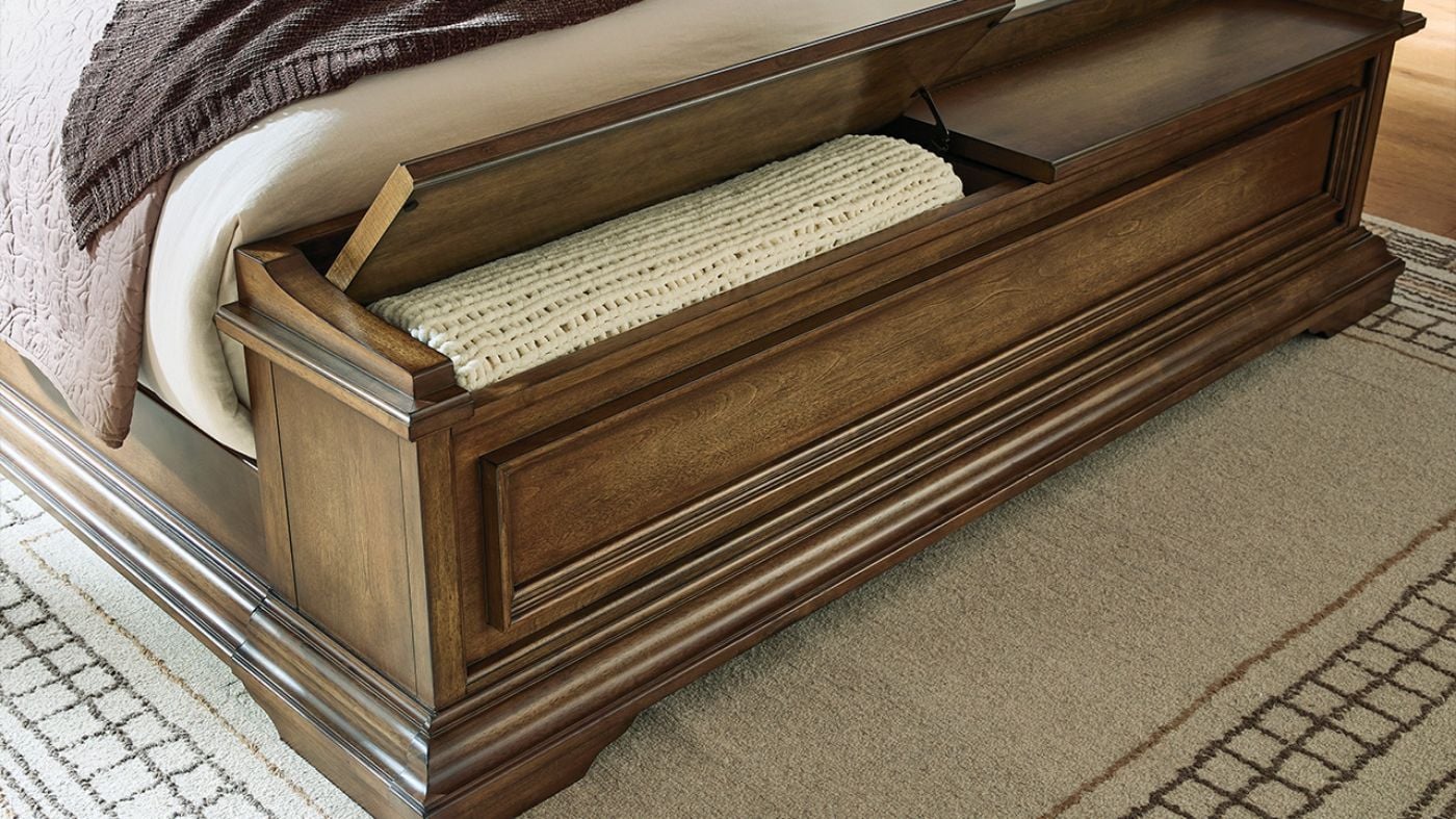 Picture of Frantanna King Storage Bedroom Set