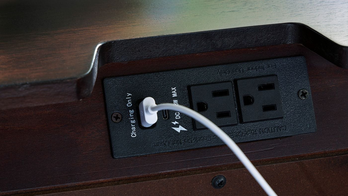 Picture of Dantenton Queen Panel Bedroom Set