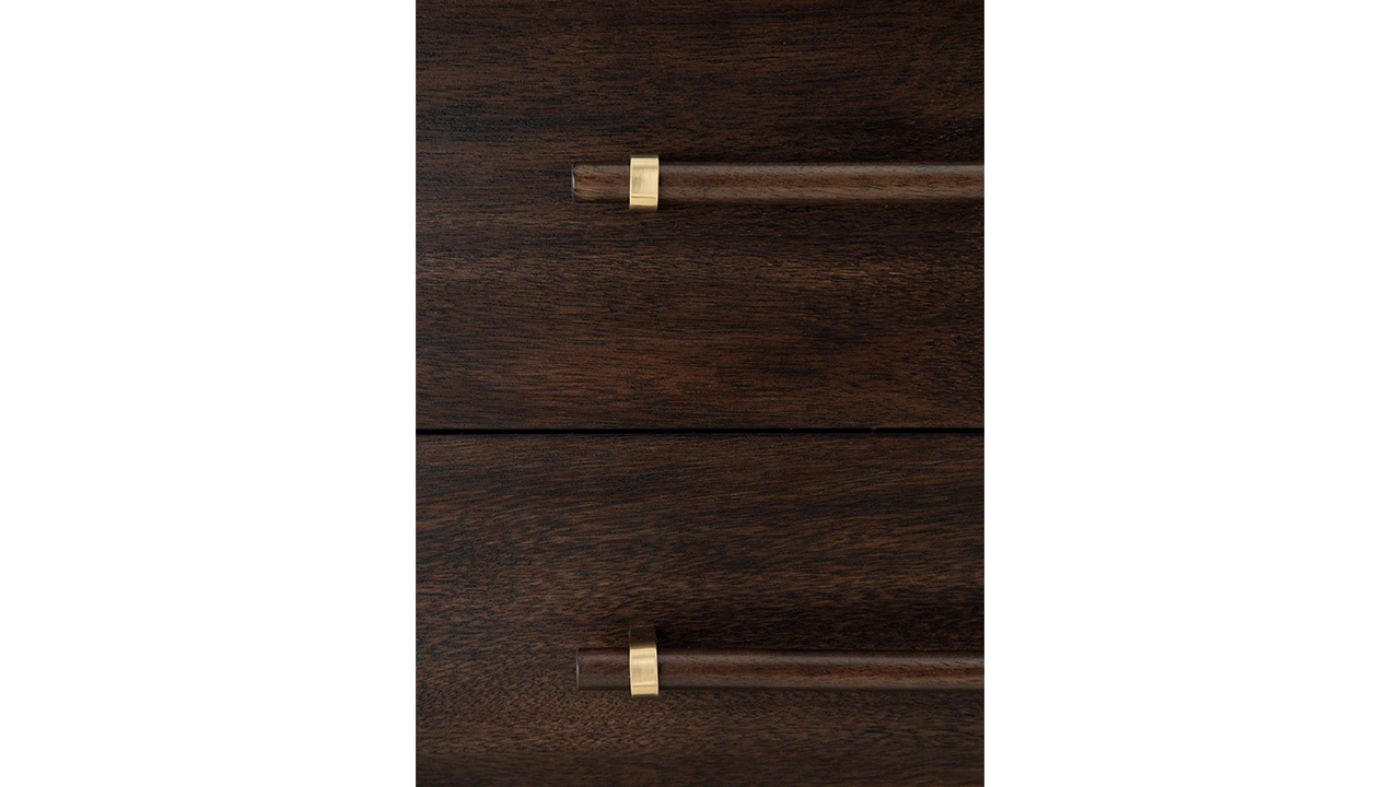 Picture of Dantenton King Panel Bedroom Set