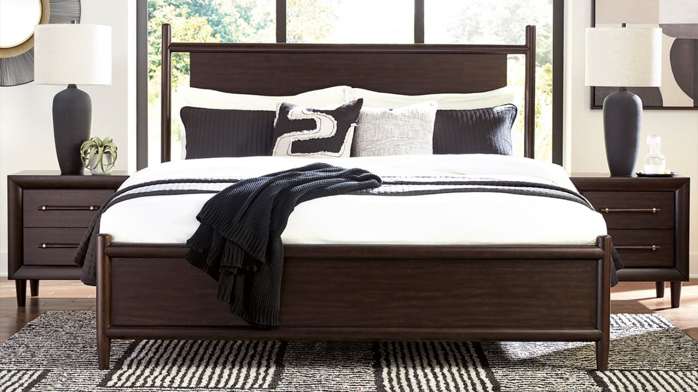 Picture of Dantenton Queen Panel Bed