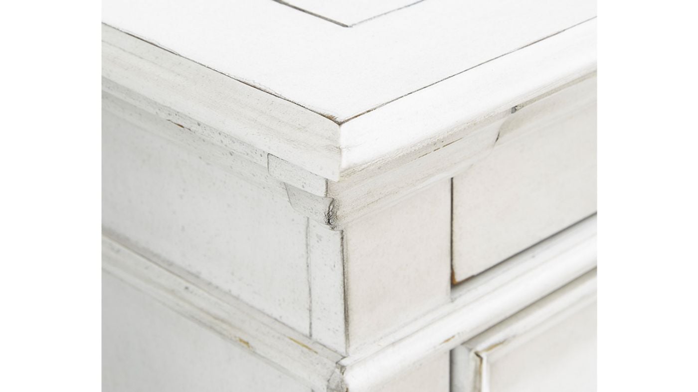 Picture of Kanwyn Queen Upholstered Bedroom Set