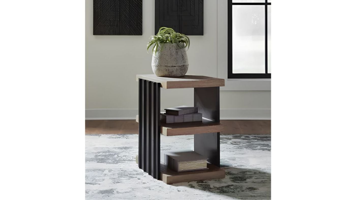 Picture of Rylandyn End Table