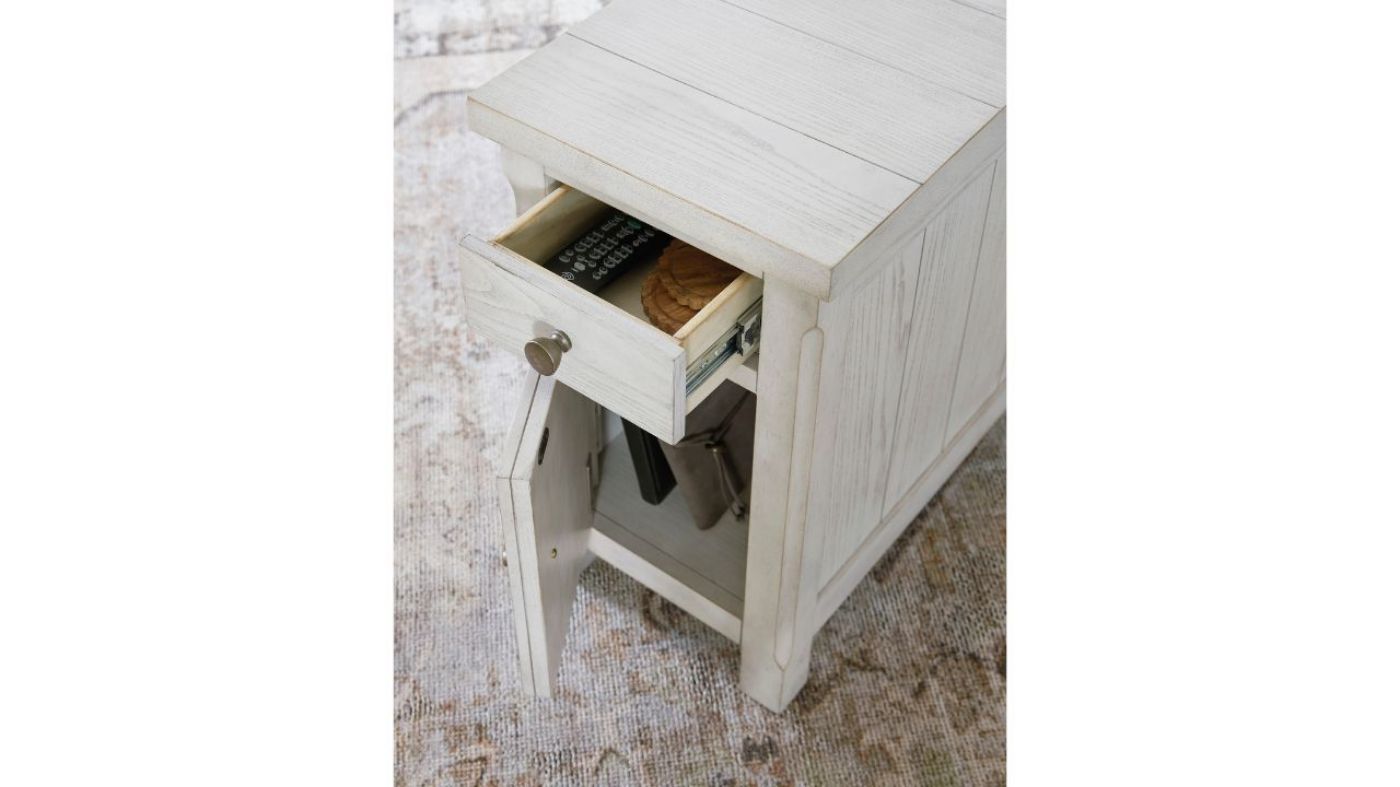 Picture of Robbinsdale Chairside Table