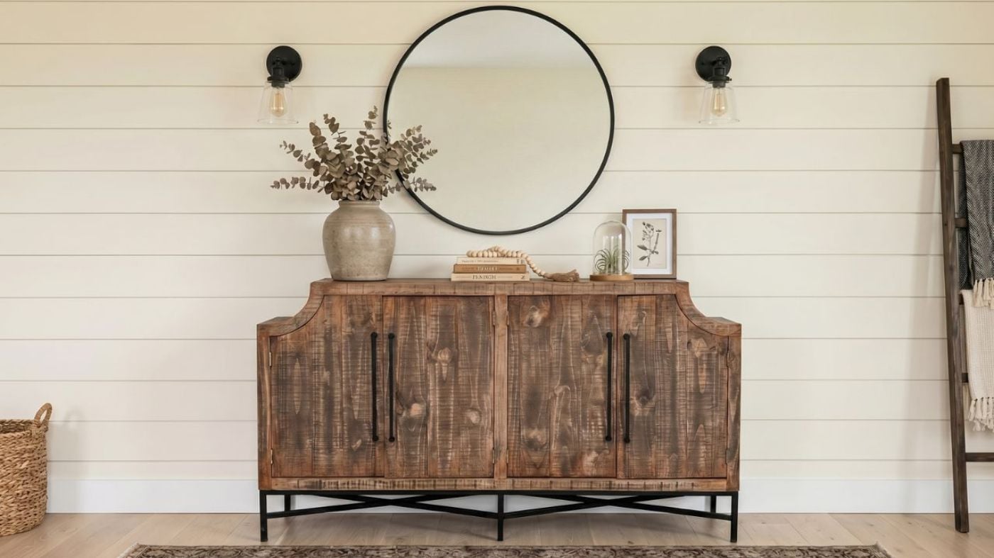 Picture of Gwen 4-Door Console