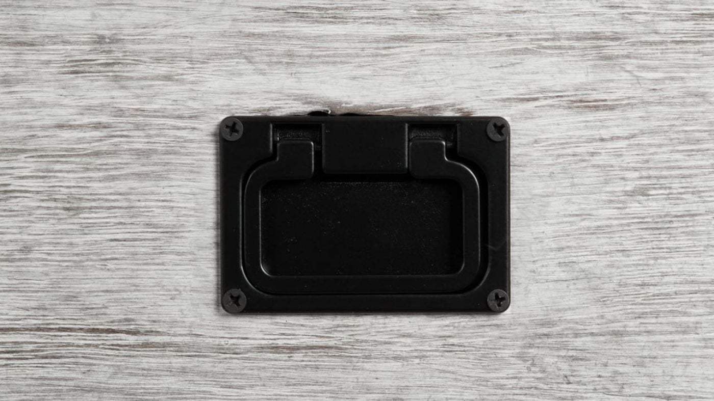 Picture of Scott Chest