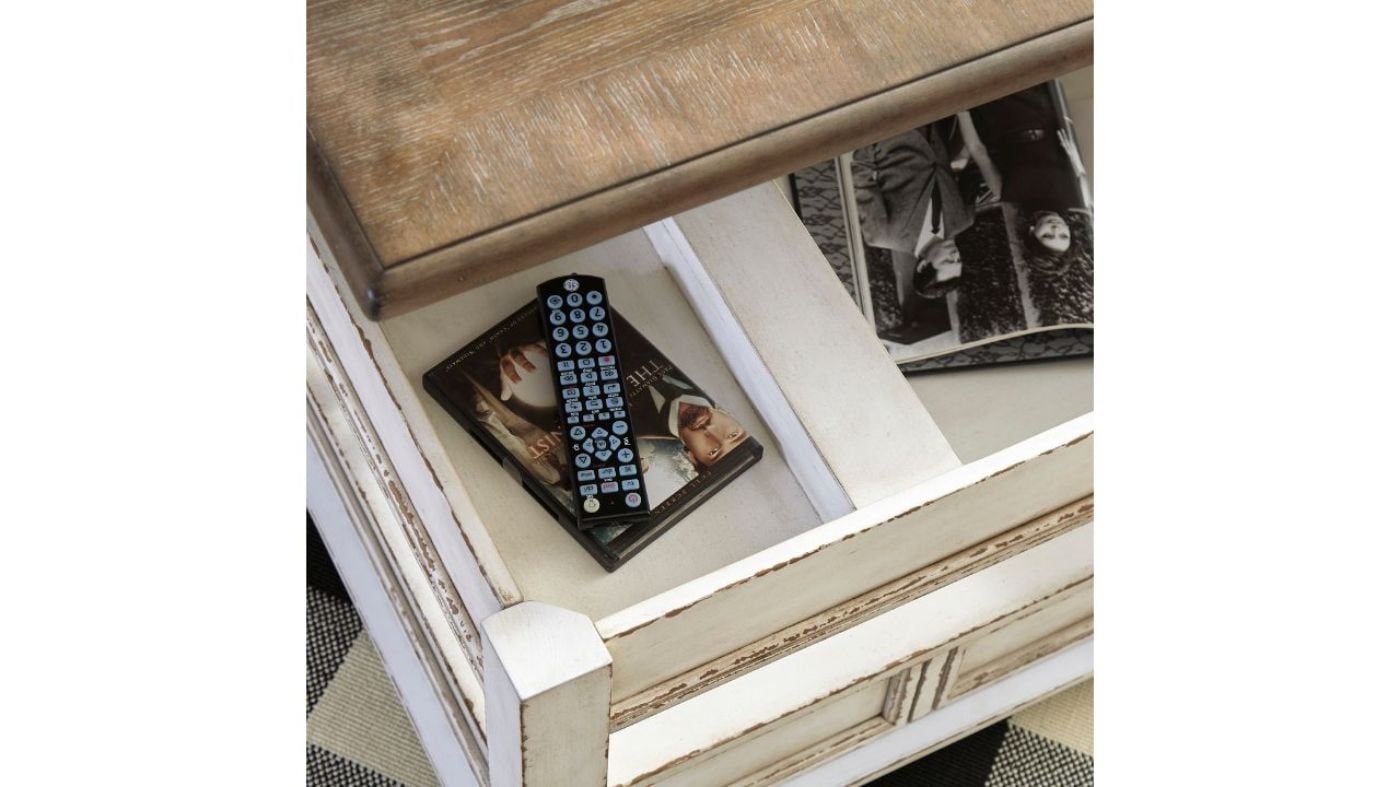 Picture of Realyn Lift Top Coffee Table