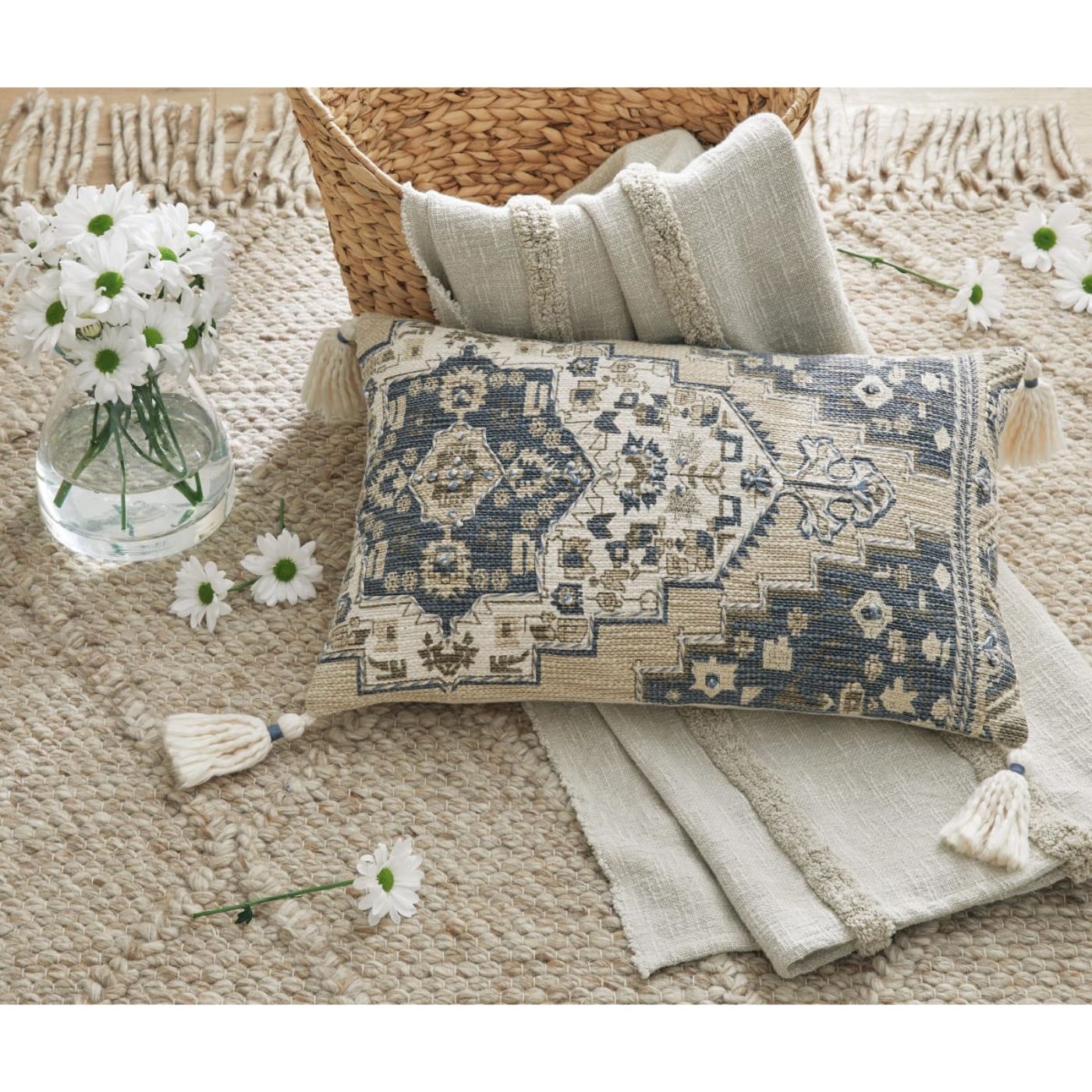Picture of Winbury Pillow
