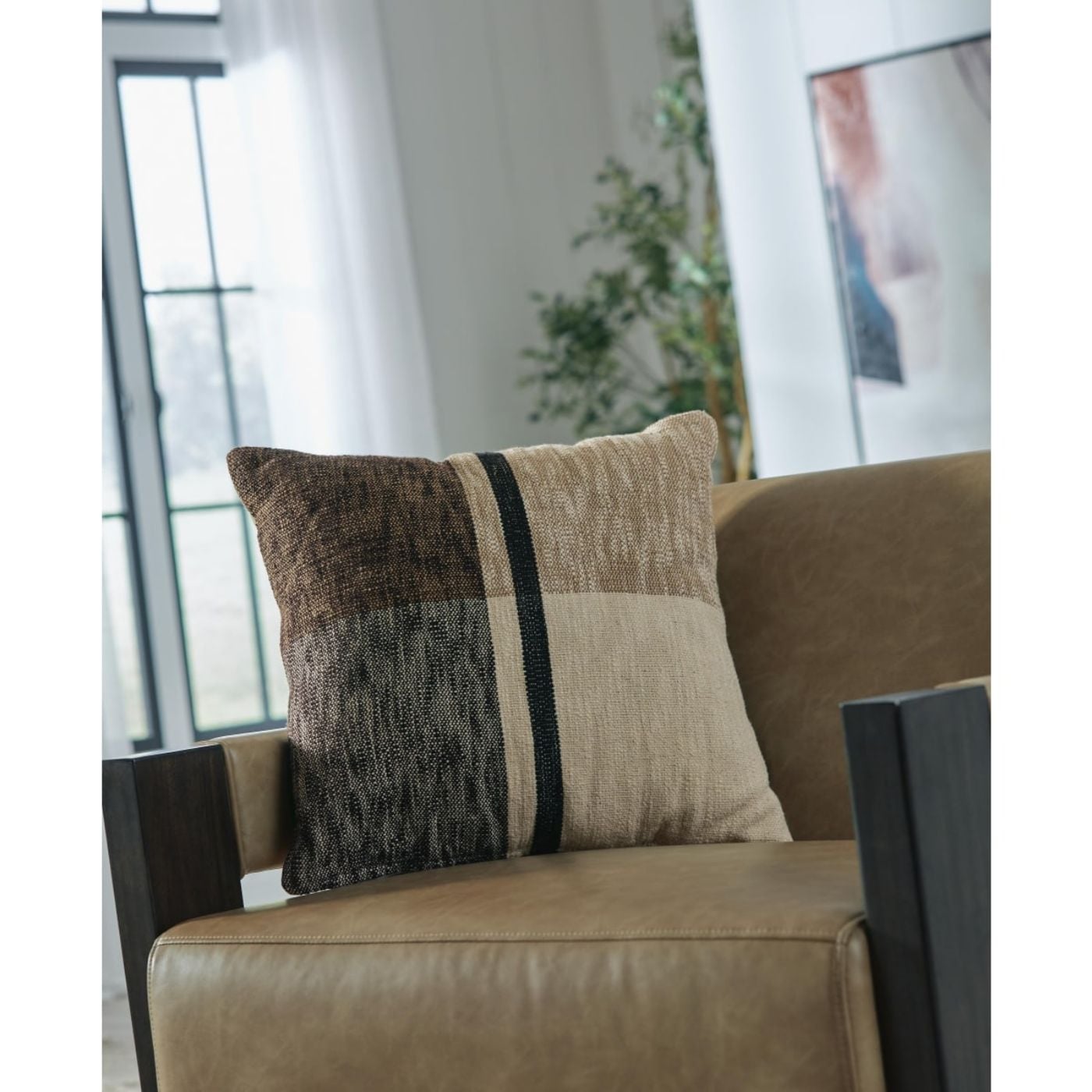 Picture of Adrielton Pillow