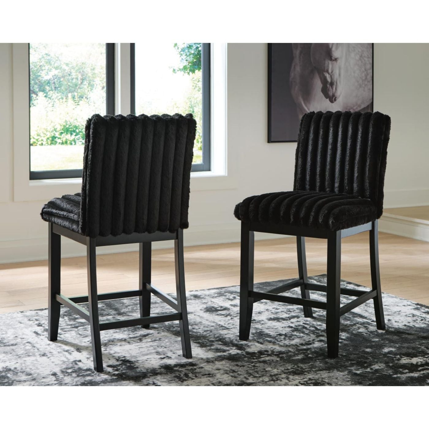 Picture of Mervannie Counter Height Barstool (Set Of 2)