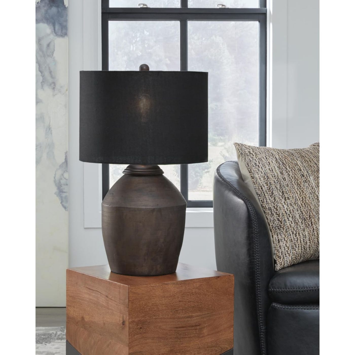 Picture of Naareman Table Lamp