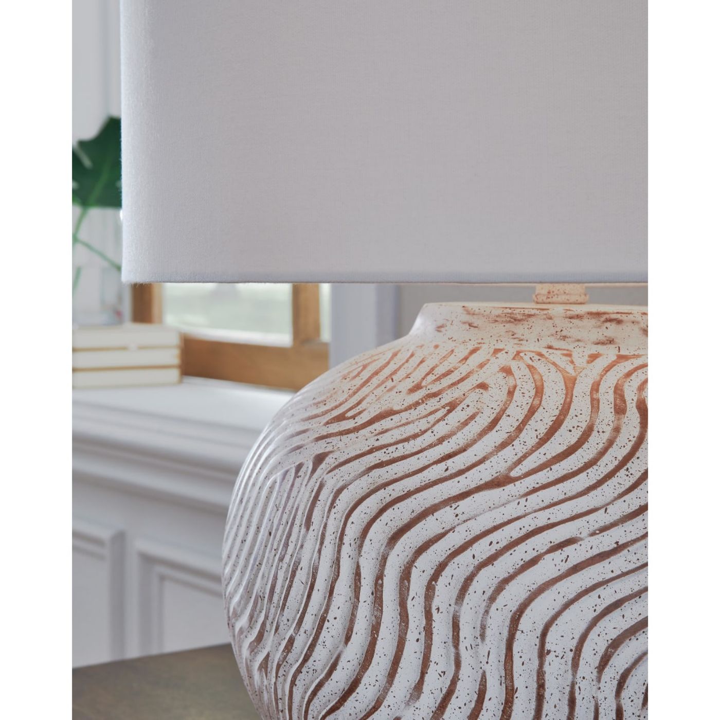 Picture of Vien Table Lamp