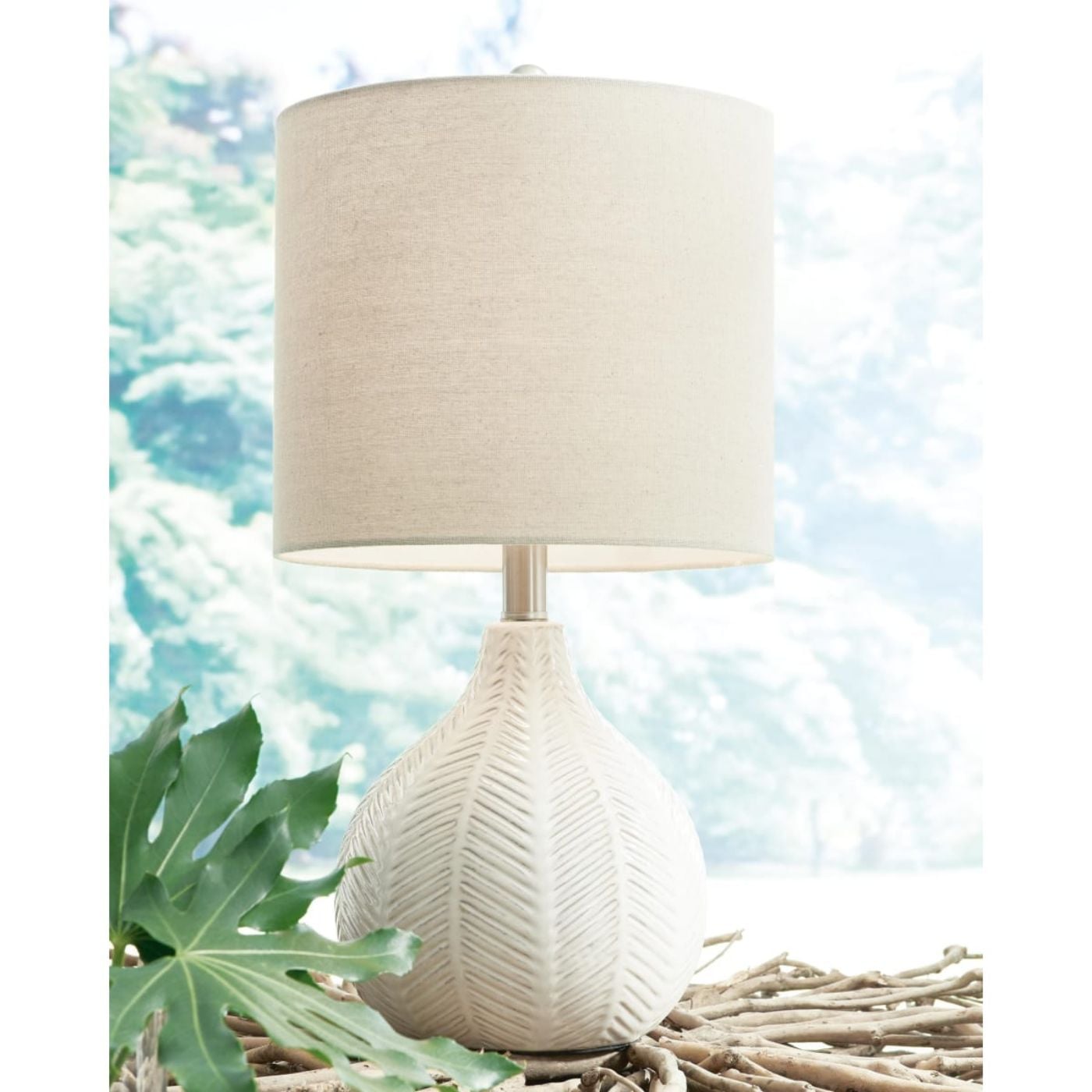 Picture of Ceramic Table Lamp