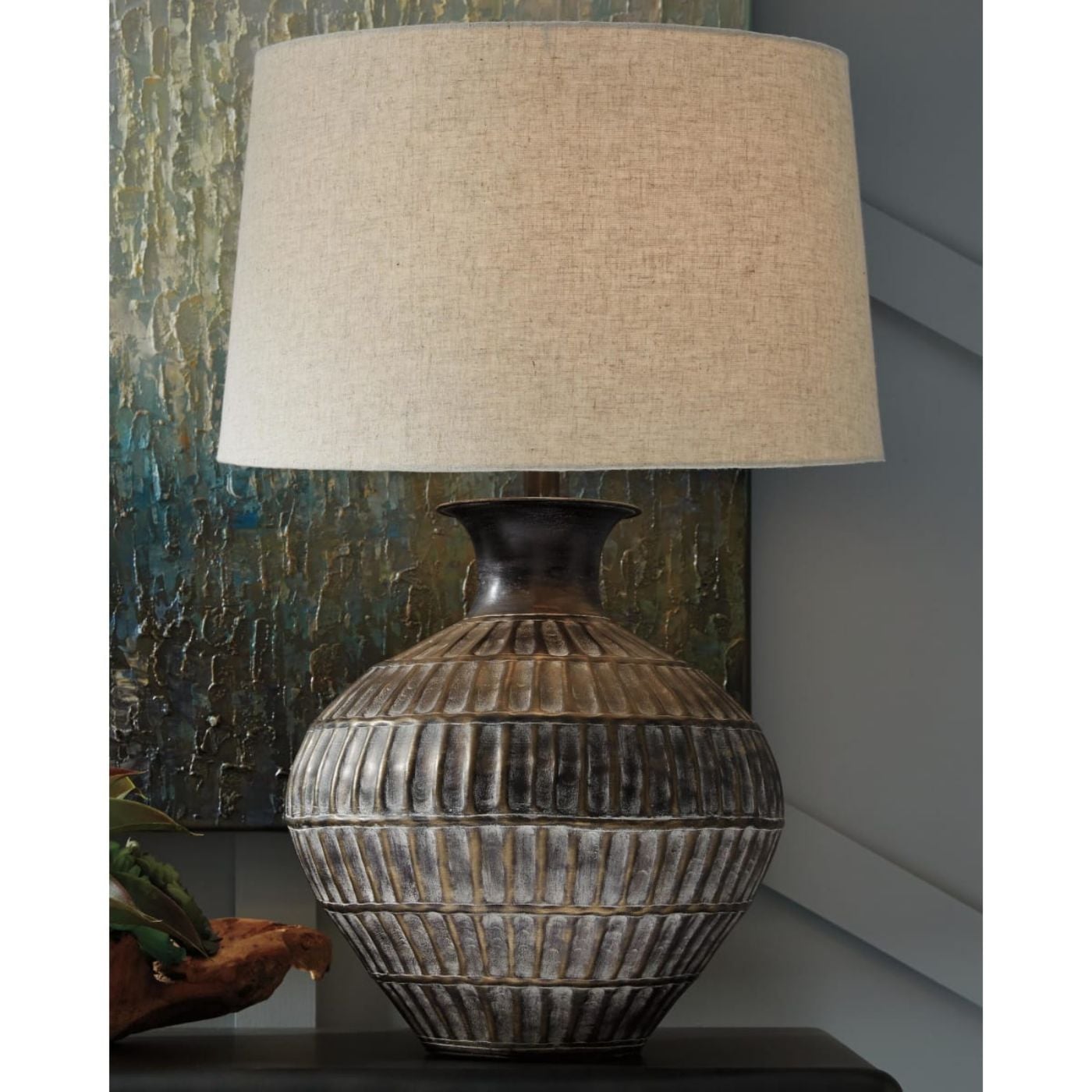 Picture of Metal Table Lamp Magan