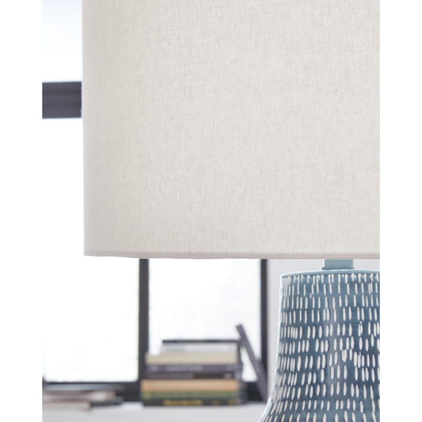 Picture of Schylarmont Table Lamp