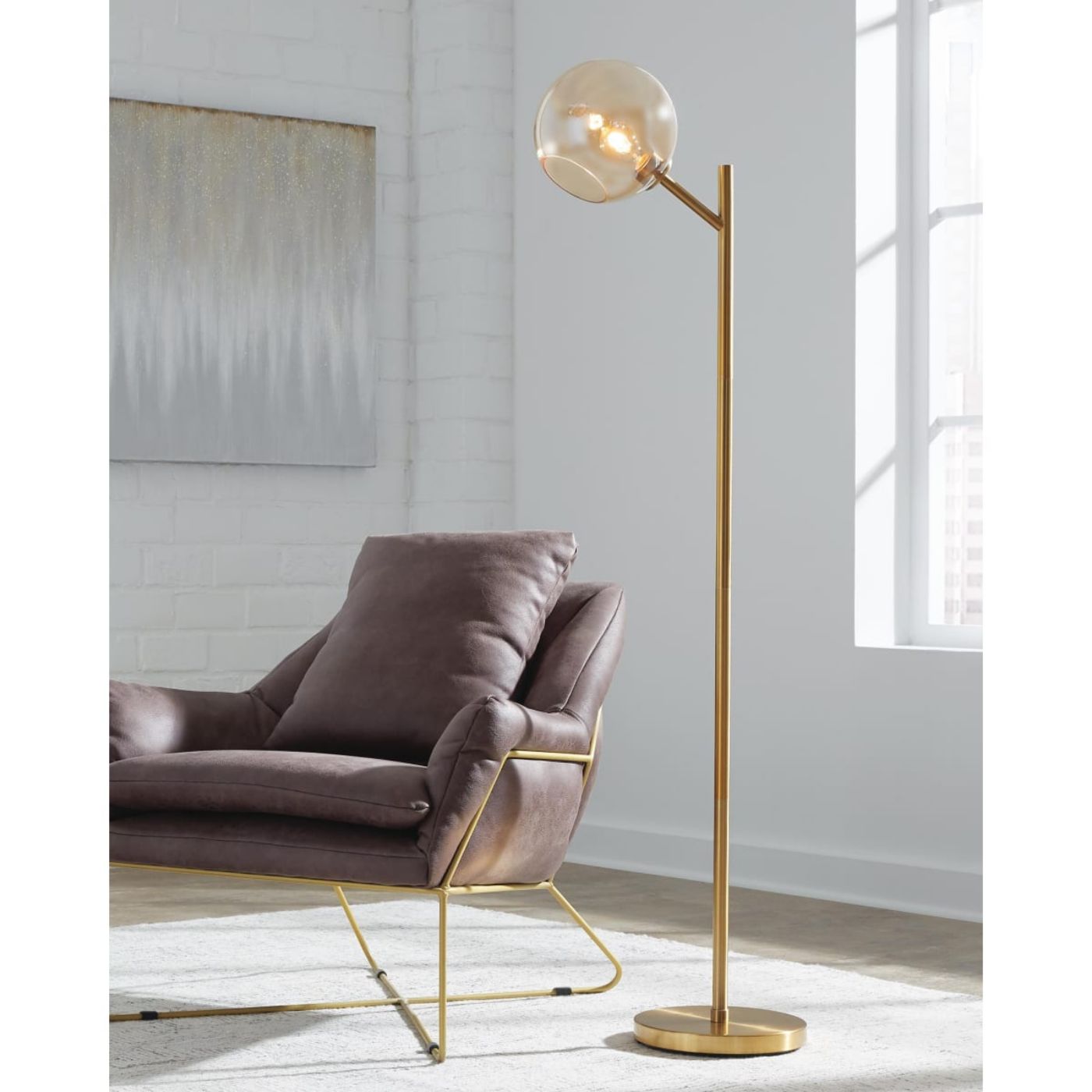 Picture of Metal Floor Lamp