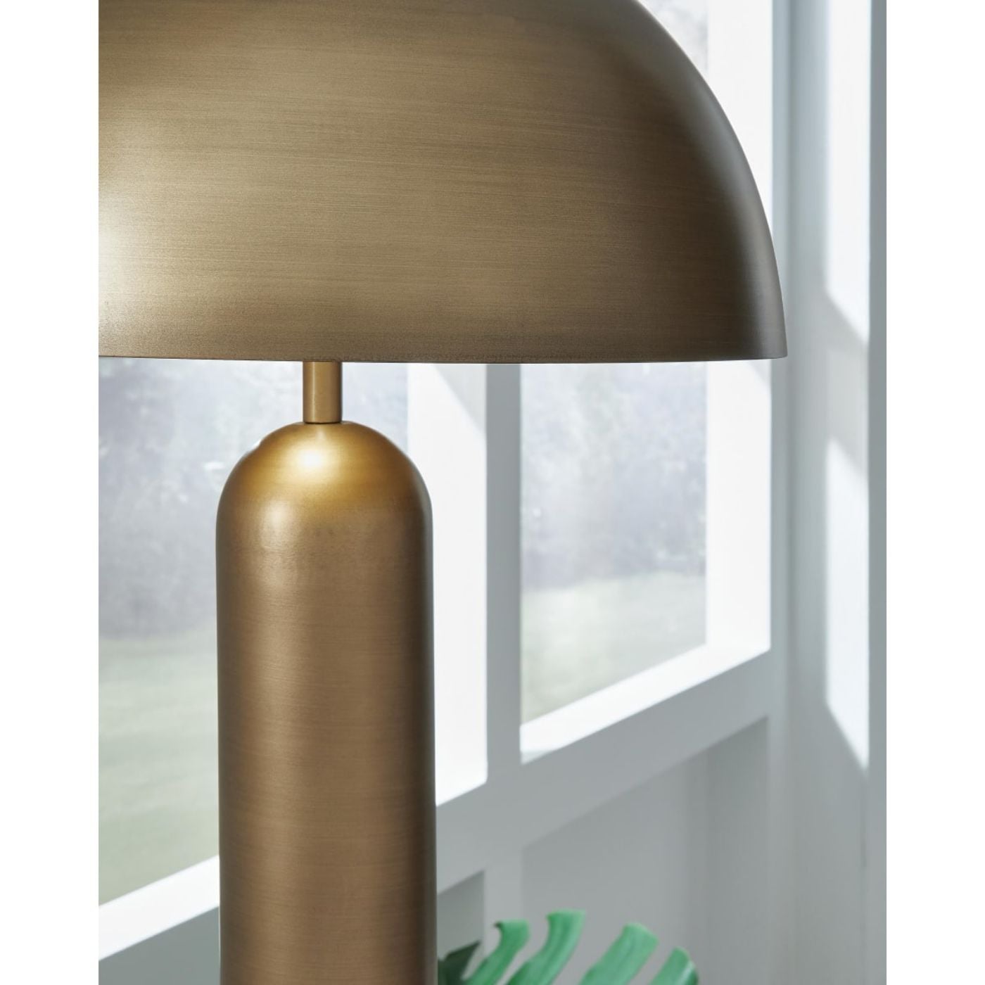 Picture of Wendfield Floor Lamp