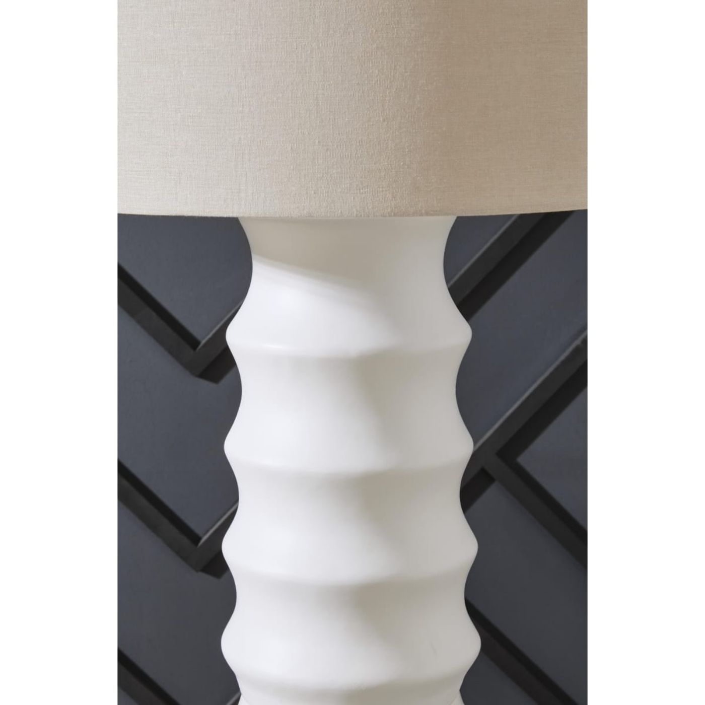 Picture of Veraleigh Floor Lamp