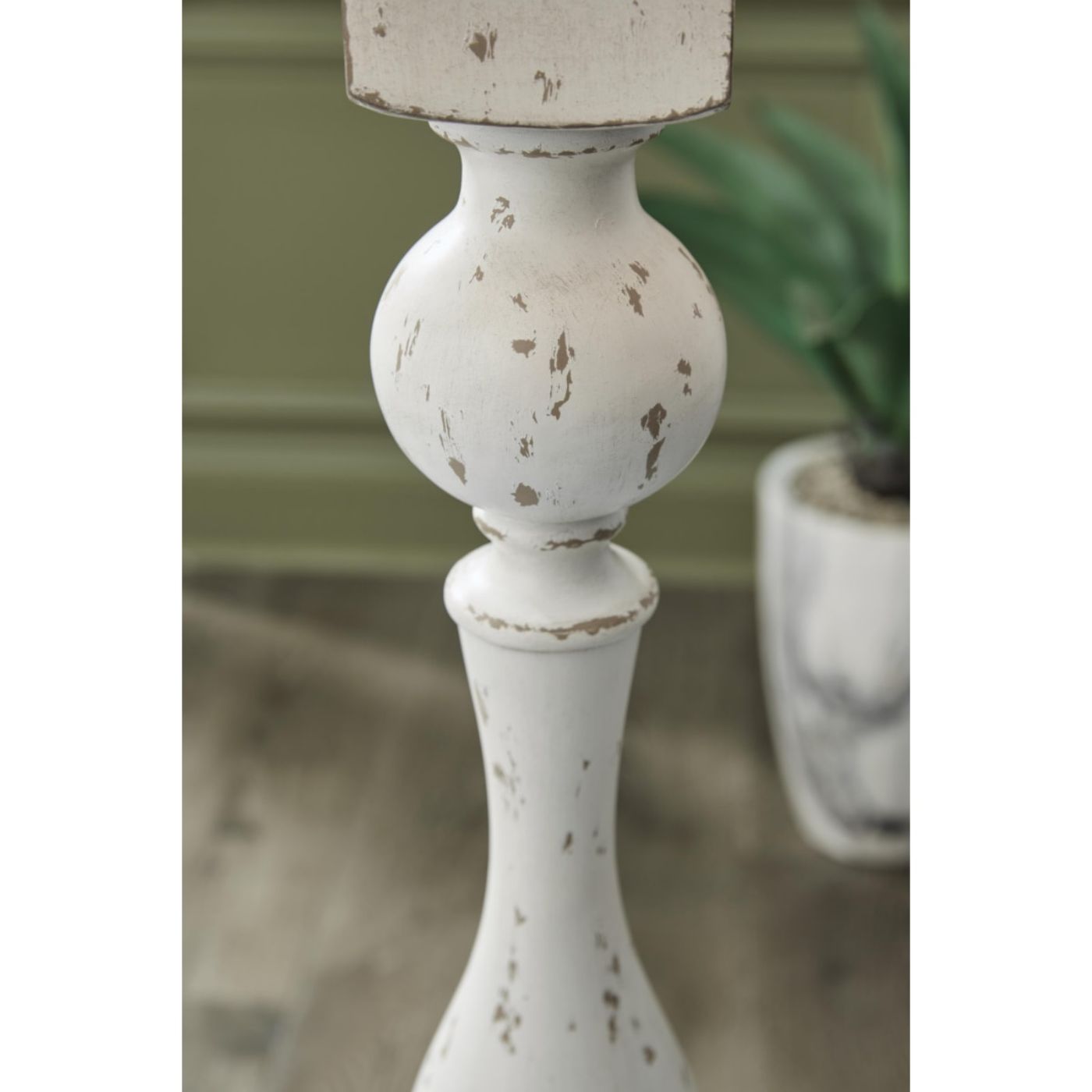 Picture of Madsbrook Floor Lamp