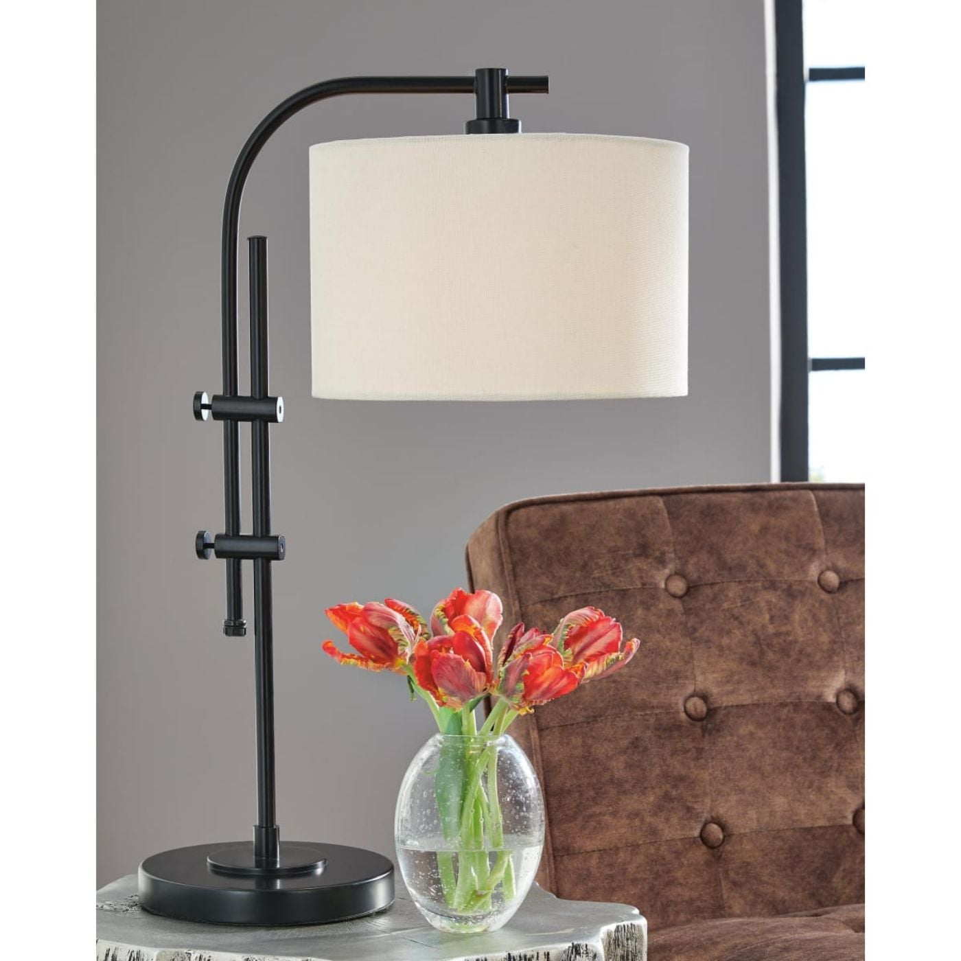 Picture of Metal Accent Lamp