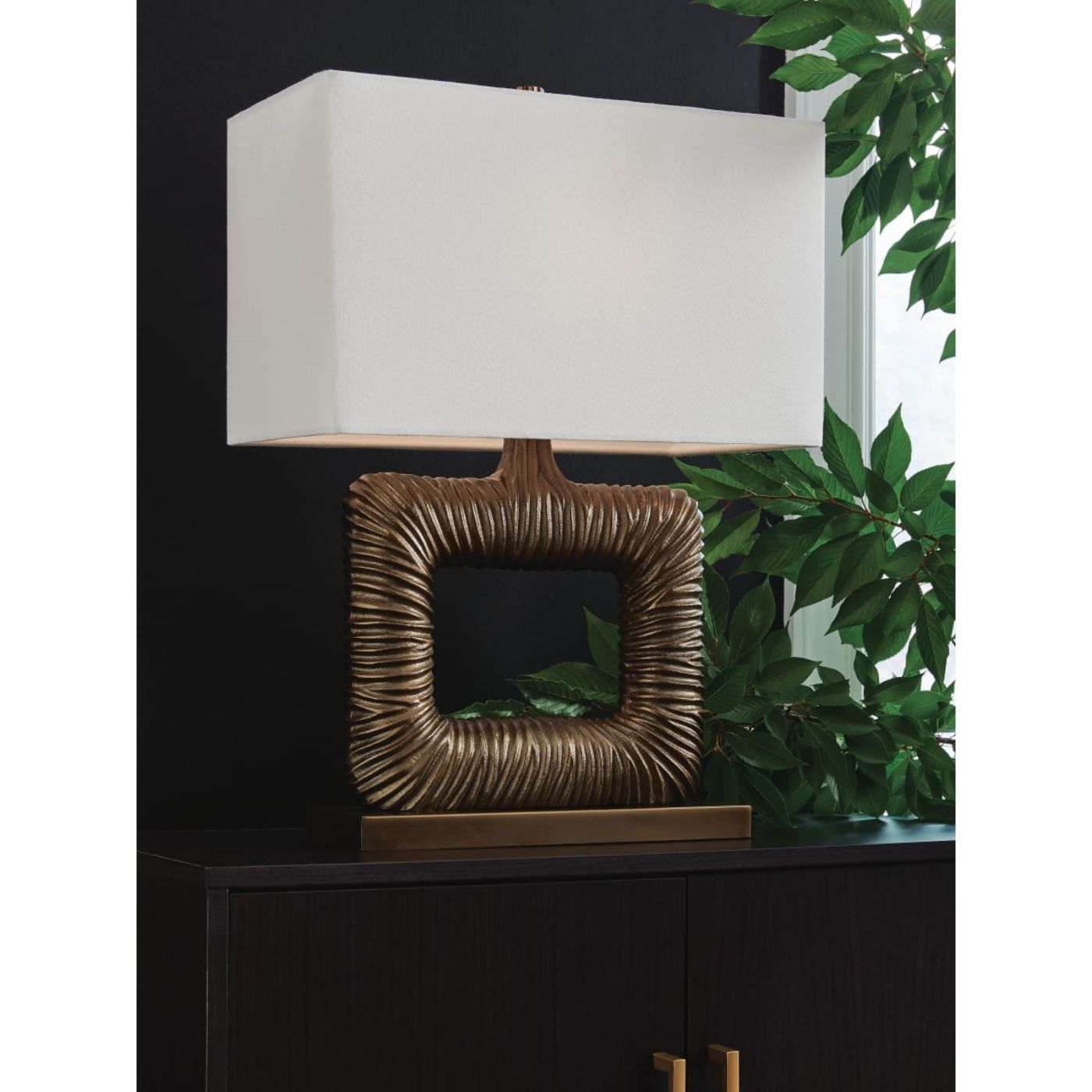 Picture of Garronby Table Lamp