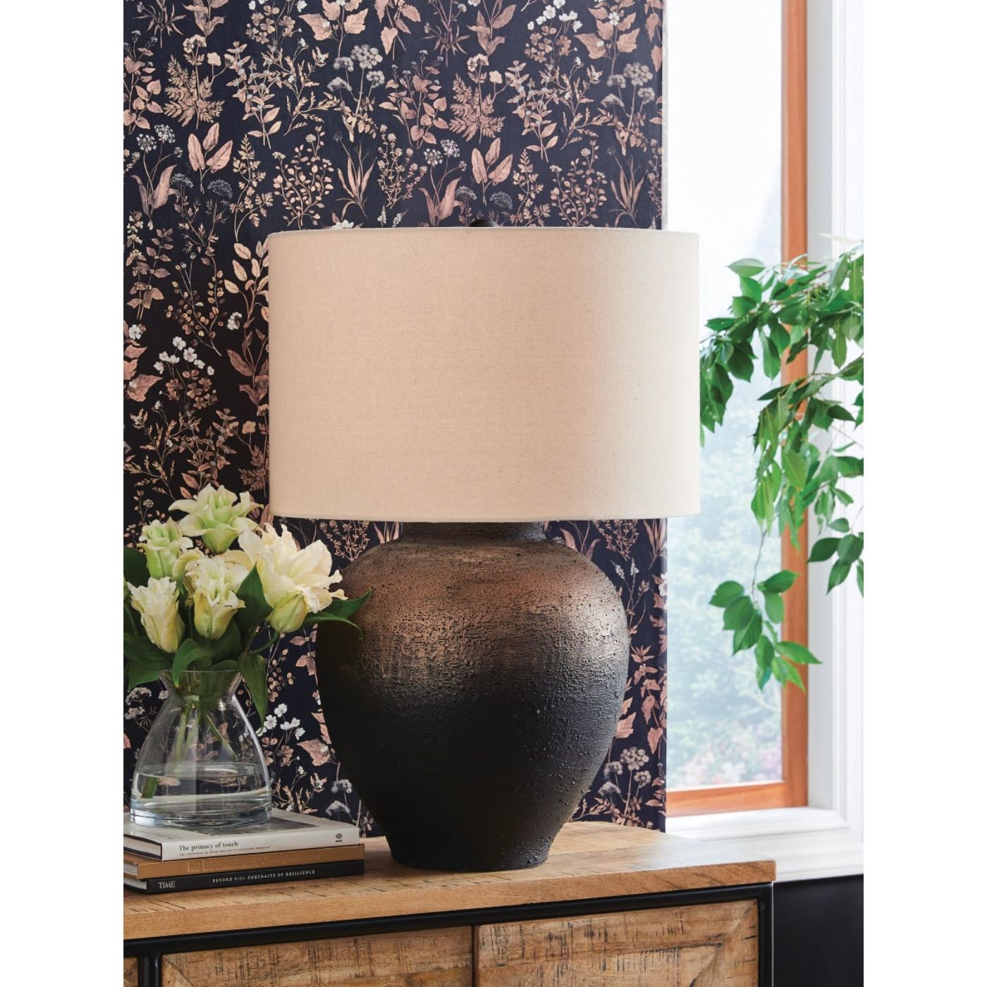 Picture of Newgerhard Table Lamp
