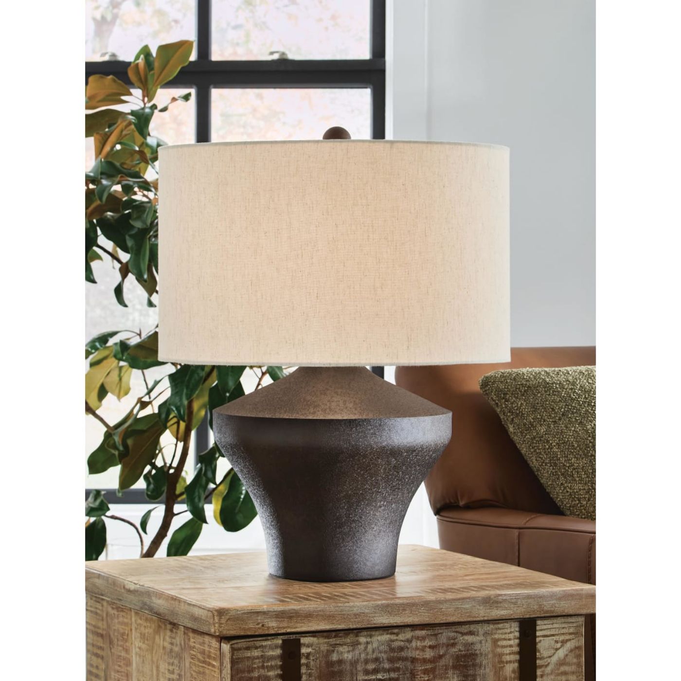 Picture of Dolanham Table Lamp
