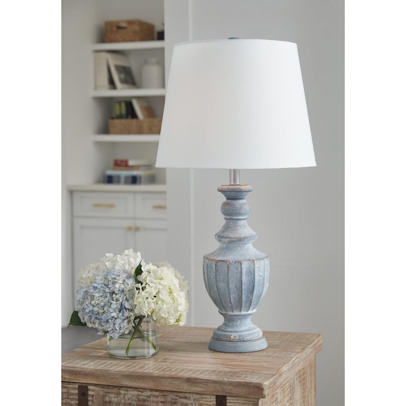 Picture of Cylerick Table Lamp