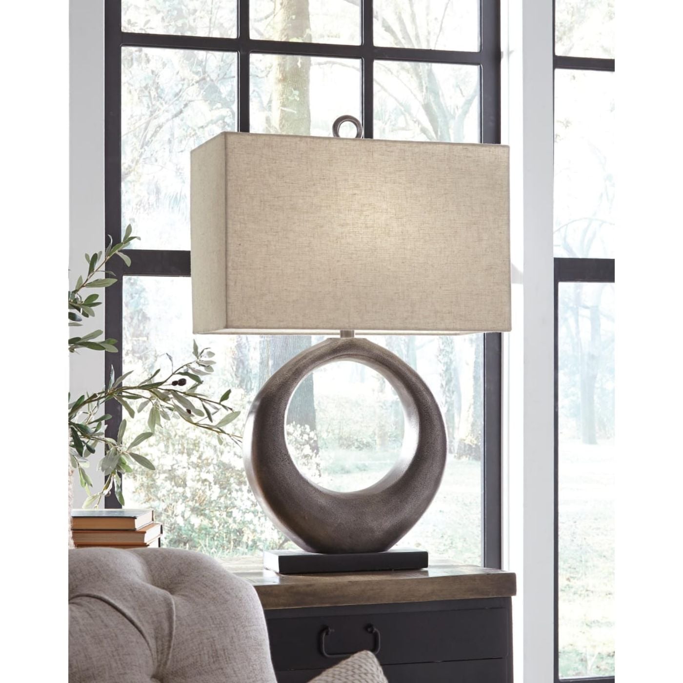 Picture of Saria Table Lamp