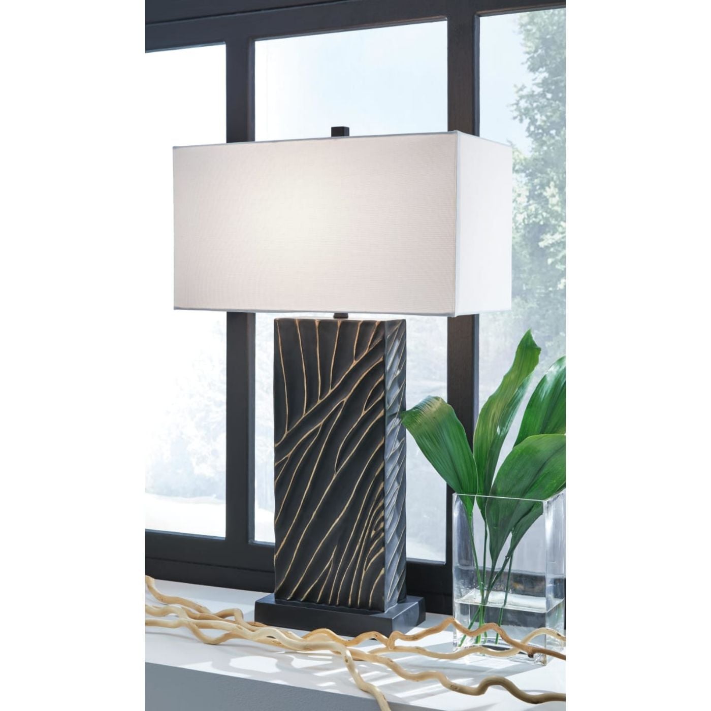 Picture of Bartlen Table Lamp