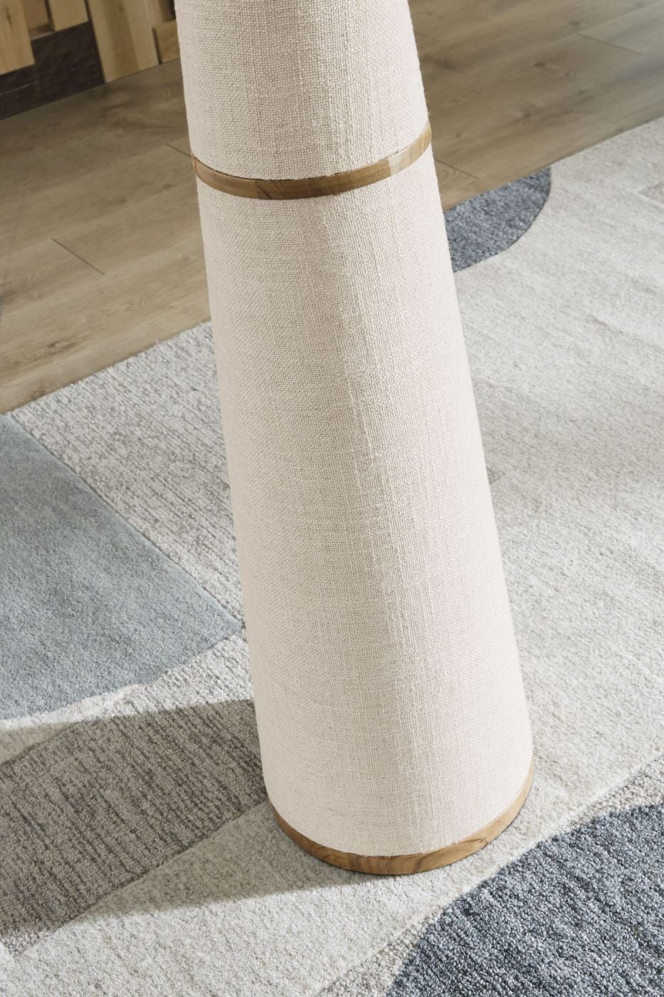 Picture of Dellridge Floor Lamp