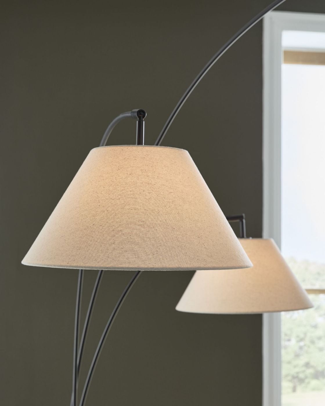 Picture of Gibbswellner Arc Lamp