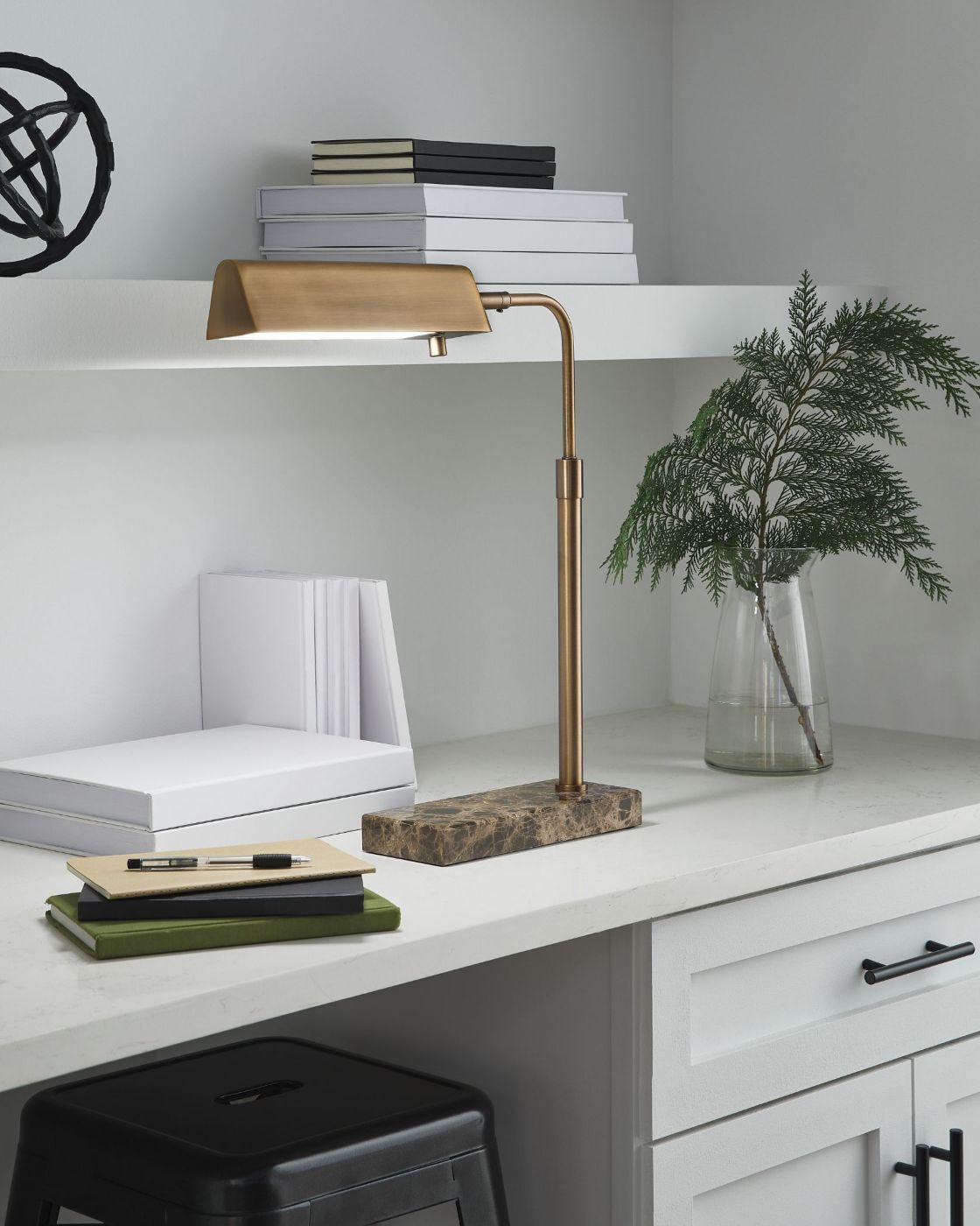 Picture of Yafe Desk Lamp