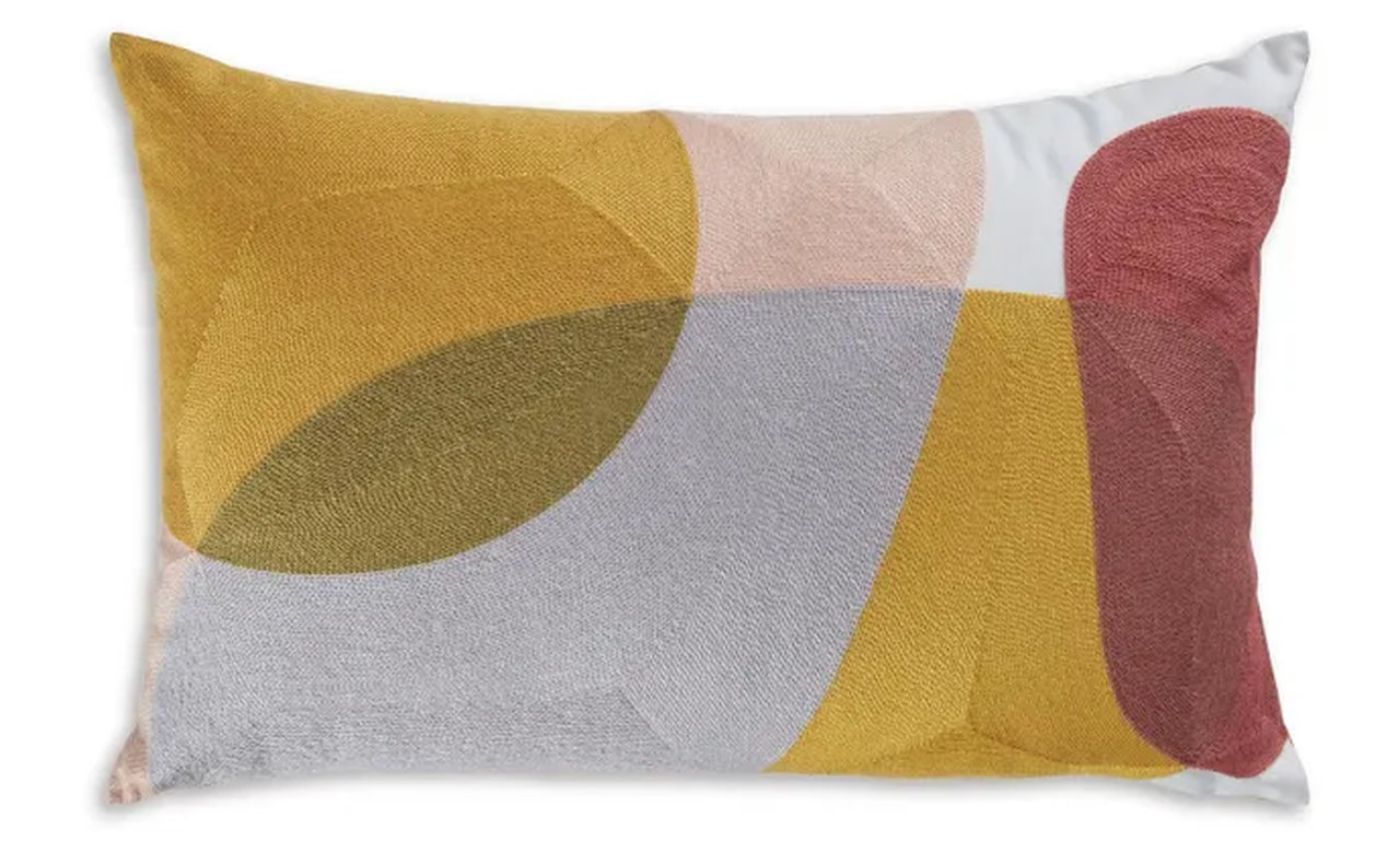 Picture of Varness Pillow